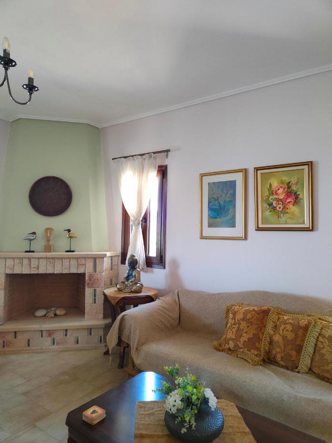 Athevillas Antonis Mina Ngoại thất bức ảnh