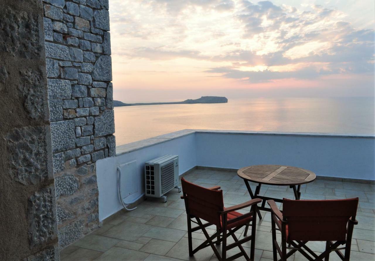 Athevillas Antonis Mina Ngoại thất bức ảnh